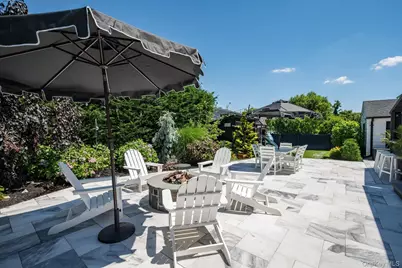 131 Fairview Road, Massapequa, NY 11758 - Photo 19