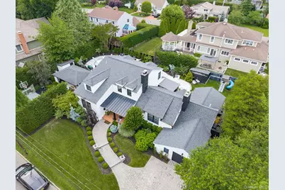131 Fairview Road, Massapequa, NY 11758 - Photo 43