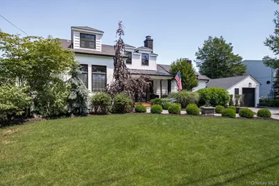 131 Fairview Road, Massapequa, NY 11758 - Photo 7