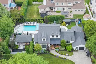 131 Fairview Rd, Massapequa, NY 11758 - Photo 5