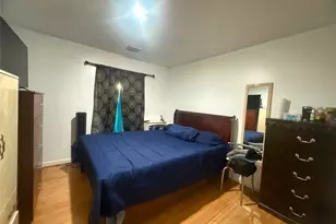 32 Bedford St, Copiague, NY 11726 - Photo 5