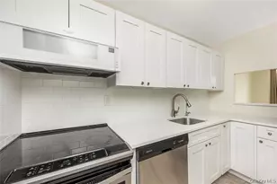 2 Richmond Rd, Long Beach, NY 11561 - Photo 11