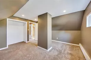 21 Horn Ln, Levittown, NY 11756 - Photo 25