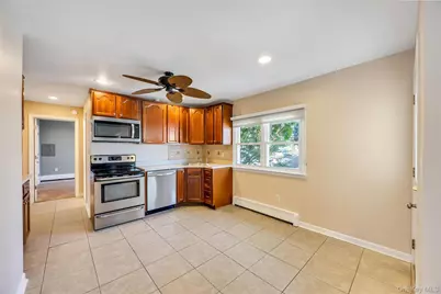 21 Horn Lane, Levittown, NY 11756 - Photo 5