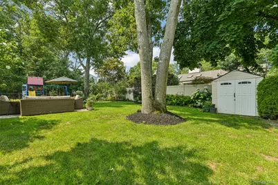 330 Harrison Avenue, Miller Place, NY 11764 - Photo 27