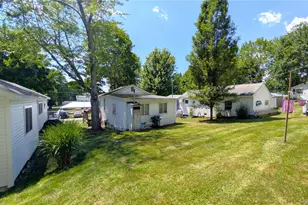 40 Gardenia Cir, Hopewell Junction, NY 12533 - Photo 23