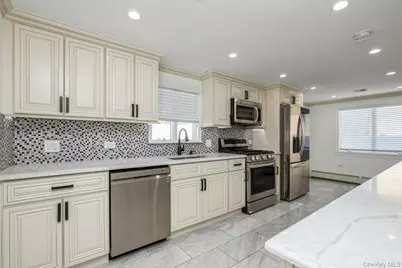 66 Wicks Path, Commack, NY 11725 - Photo 7