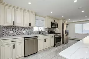 66 Wicks Path, Commack, NY 11725 - Photo 7
