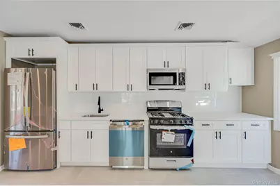 14 Stanley Place, Hauppauge, NY 11788 - Photo 23