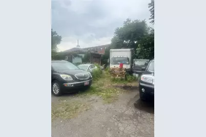 670 E 98th Street, Brooklyn, NY 11236 - Photo 11