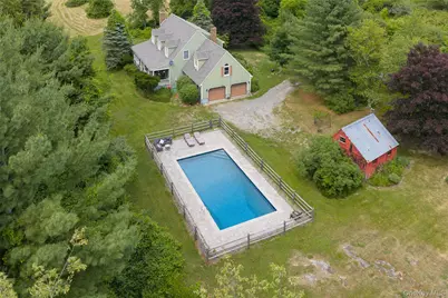 143 Starbarrack Road, Red Hook, NY 12571 - Photo 3