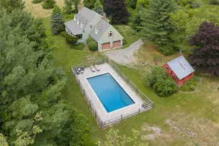 143 Starbarrack Rd, Red Hook, NY 12571 - Photo 3