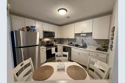 4205 Fox Lane, Poughkeepsie, NY 12603 - Photo 9