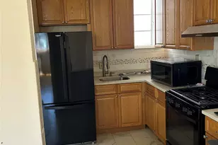 1585 New York Ave, Brooklyn, NY 11210 - Photo 5
