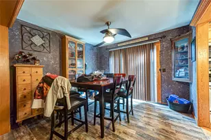 11 Berkshire Dr, Selden, NY 11784 - Photo 7