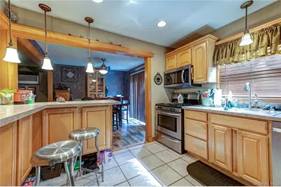 11 Berkshire Drive, Selden, NY 11784 - Photo 11