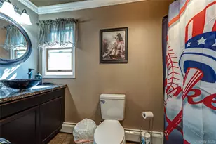 11 Berkshire Dr, Selden, NY 11784 - Photo 13