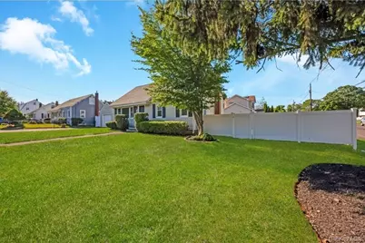 200 4th Avenue, East Northport, NY 11731 - Photo 3