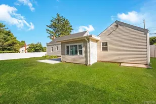 200 4th Ave, East Northport, NY 11731 - Photo 7