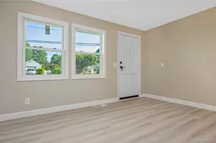 200 4th Ave, East Northport, NY 11731 - Photo 15
