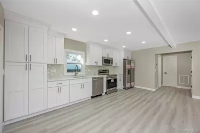 200 4th Avenue, East Northport, NY 11731 - Photo 13