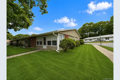 258 Newcastle Court #F, Ridge, NY 11961 - Photo 3