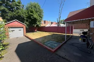 115-90 223rd St, Cambria Heights, NY 11411 - Photo 17