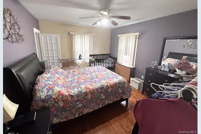 36 Earle Place, New Rochelle, NY 10801 - Photo 15