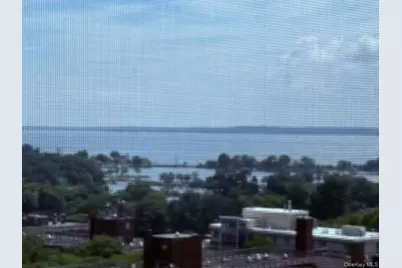 100 New Roc City Place #415, New Rochelle, NY 10801 - Photo 17
