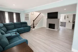 39 Chestnut St, Wyandanch, NY 11798 - Photo 3