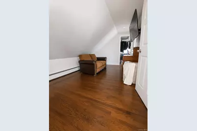 39 Chestnut Street, Wyandanch, NY 11798 - Photo 5