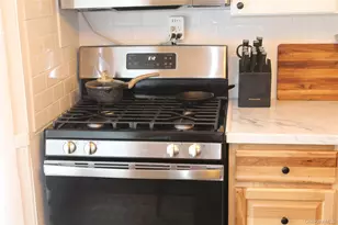 196 Rockland Rd, Roscoe, NY 12776 - Photo 15