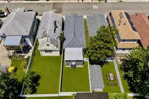 69-39 Elizabeth Ave, Far Rockaway, NY 11692 - Photo 23
