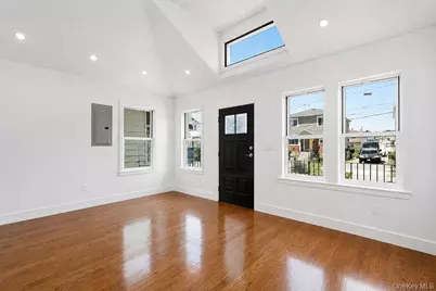 69-39 Elizabeth Avenue, Far Rockaway, NY 11692 - Photo 5