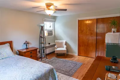 127 Suffolk Avenue, West Babylon, NY 11704 - Photo 21