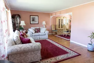 127 Suffolk Ave, West Babylon, NY 11704 - Photo 3