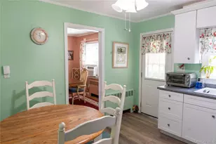 127 Suffolk Ave, West Babylon, NY 11704 - Photo 11