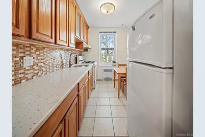 6665 Colonial Road #5D, Brooklyn, NY 11220 - Photo 7