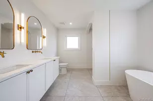 62 Adelhaide Ln, East Islip, NY 11730 - Photo 21
