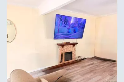 11537 114th Place, Ozone Park, NY 11420 - Photo 5