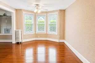 42 Whitney Ave, Syosset, NY 11791 - Photo 19
