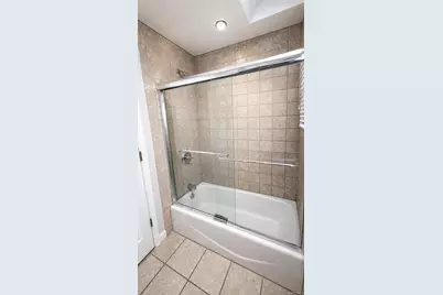 42 Whitney Avenue, Syosset, NY 11791 - Photo 31