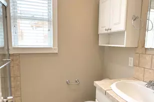 42 Whitney Ave, Syosset, NY 11791 - Photo 29