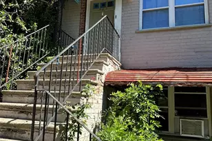 863 E 226th St, Bronx, NY 10466 - Photo 1