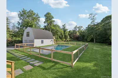 1579 N Sea Road, Southampton, NY 11968 - Photo 3