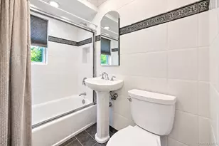 43 North Dr, Westbury, NY 11590 - Photo 11