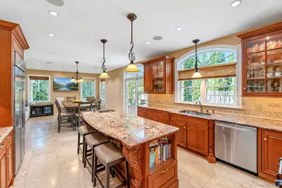 43 North Drive, Westbury, NY 11590 - Photo 15