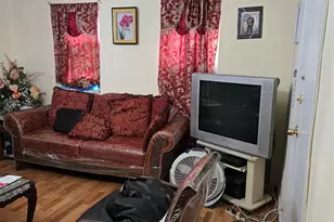138-17 102nd Ave, Jamaica, NY 11435 - Photo 9