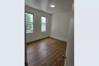 13817 102nd Avenue, Jamaica, NY 11435 - Photo 15