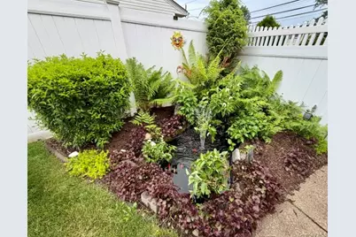 452 N Monroe Avenue, Lindenhurst, NY 11757 - Photo 7